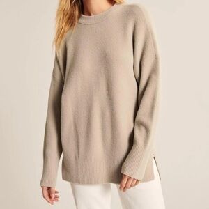 NWT Abercrombie & Fitch Sweater